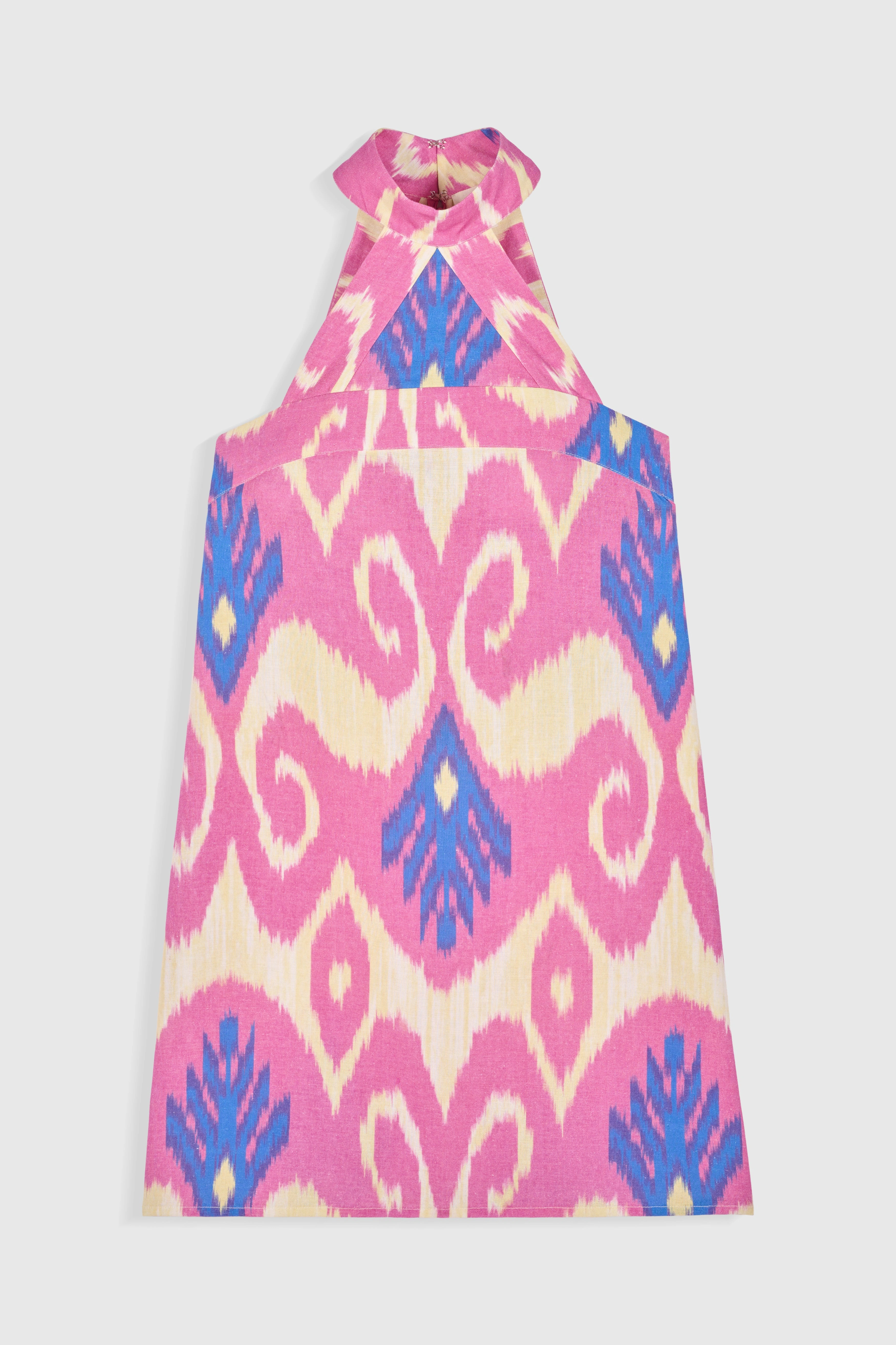 Anouk's Chic Escape Dress: Effortless Style for Sun-Kissed Days, Your Perfect Summer Getaway!